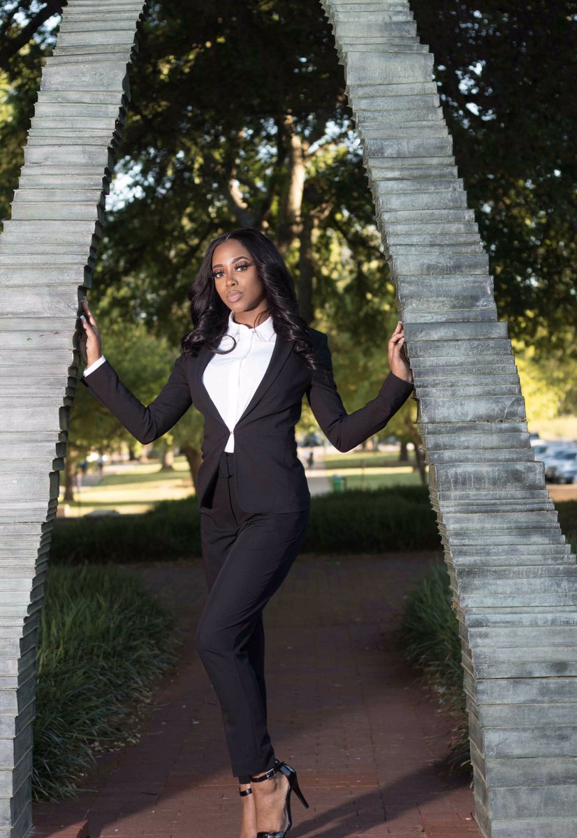 shambriaxo's tweet photo. “For I know the plans I have for you, plans to prosper you and not to harm you, plans to give you hope and a future.” ~Jeremiah 29:11

University of North Texas 🎓
B.B.A in Accounting 
Secured Post-Grad Job 💸
May 11, 2019 @ 7:30pm 🕢

I did my best, GOD did the rest! ✨ https://t.co/GUB5LDuG5v