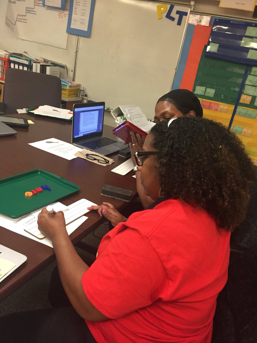 KP second grade teachers modeling how to teach high frequency words based on our book study. The learning never stops at KP. #lifelonglearning <a href="/Amber_M_Baker/">Amber M Baker</a> <a href="/KPSoaringEagles/">Kimberley Park ES</a> <a href="/LindaLo527/">Linda Lofton</a>