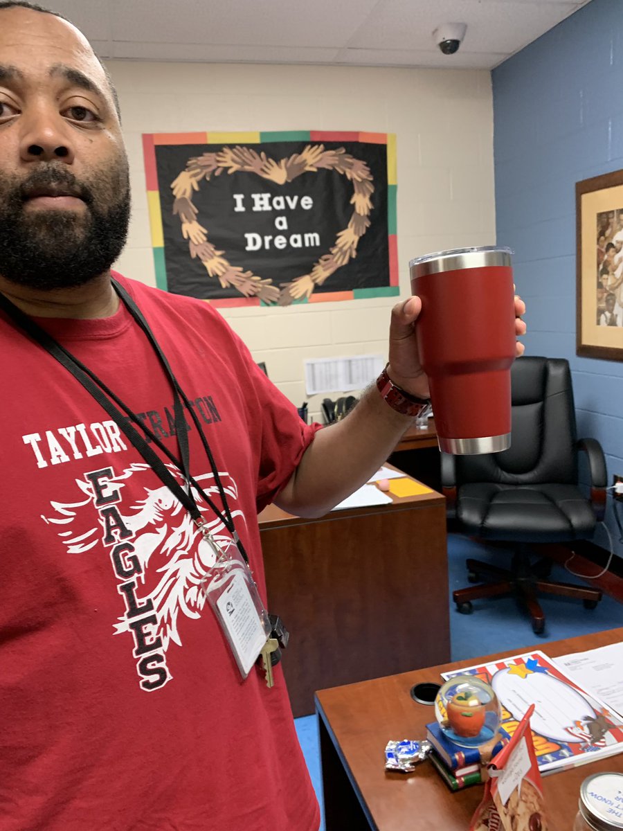 JanetOverton12's tweet photo. Water Wednesday at Stratton Elementary https://t.co/1SnRTcQLso