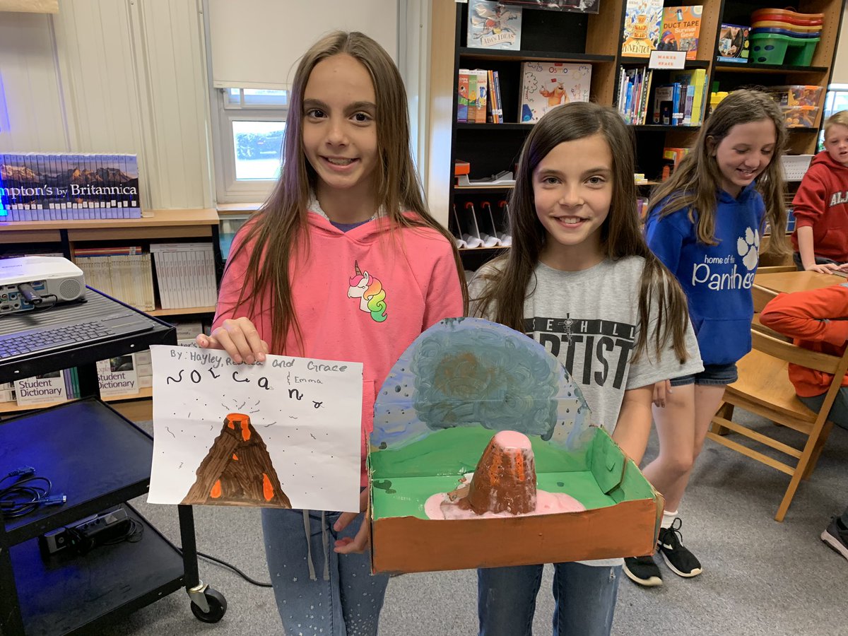 BookLady3982's tweet photo. More awesome inventors!!❤️📚#mcealwayslearning https://t.co/H9iSnPL7uR