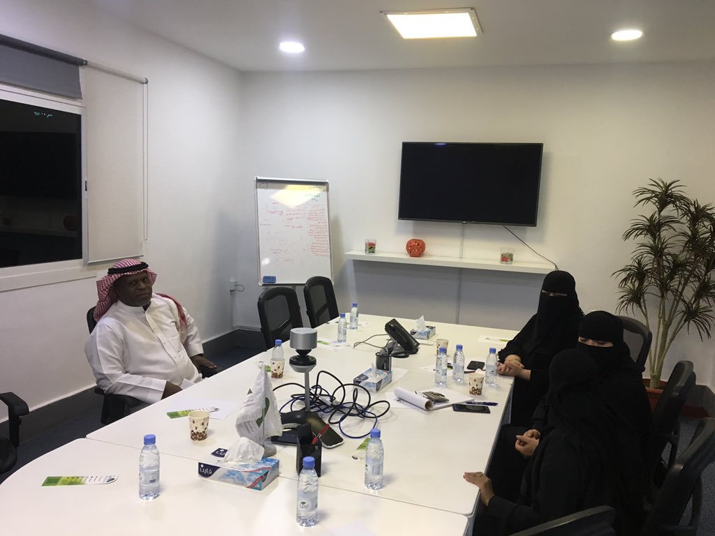 sp4business's tweet photo. اجتماعنا مع عميلنا موسسة روز لتنظيم رحلات سياحية @rozetirs https://t.co/GImZSZCTAa
