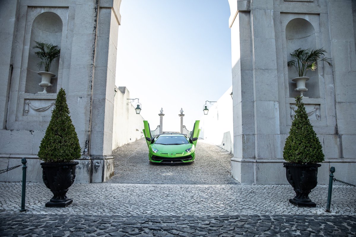 KerbeckLambo's tweet photo. The Aventador SVJ is an innovative car and represents the absolute pinnacle of Lamborghini's super sports car product range. Are you ready? #FcKerbeck
https://t.co/n2EFOCLwMu https://t.co/nxafniPfEO