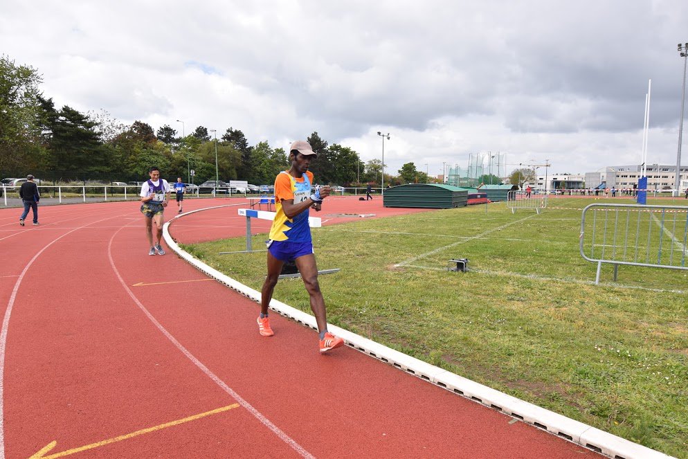 SuperProfesseur's tweet photo. Travel,Fitness,Ronald Tintin's victory 5000m #RaceWalking, #workout today on Wednesday 8 May 2019.
https://t.co/iMxdpLxlka
#travel #health #Fitness #running #ronaldtintin #socent #WednesdayMotivation #vctory #SEO #fashion #inspiration #Interclubs #weightloss #mode #happy  #meaux https://t.co/6gD2iNV0QQ