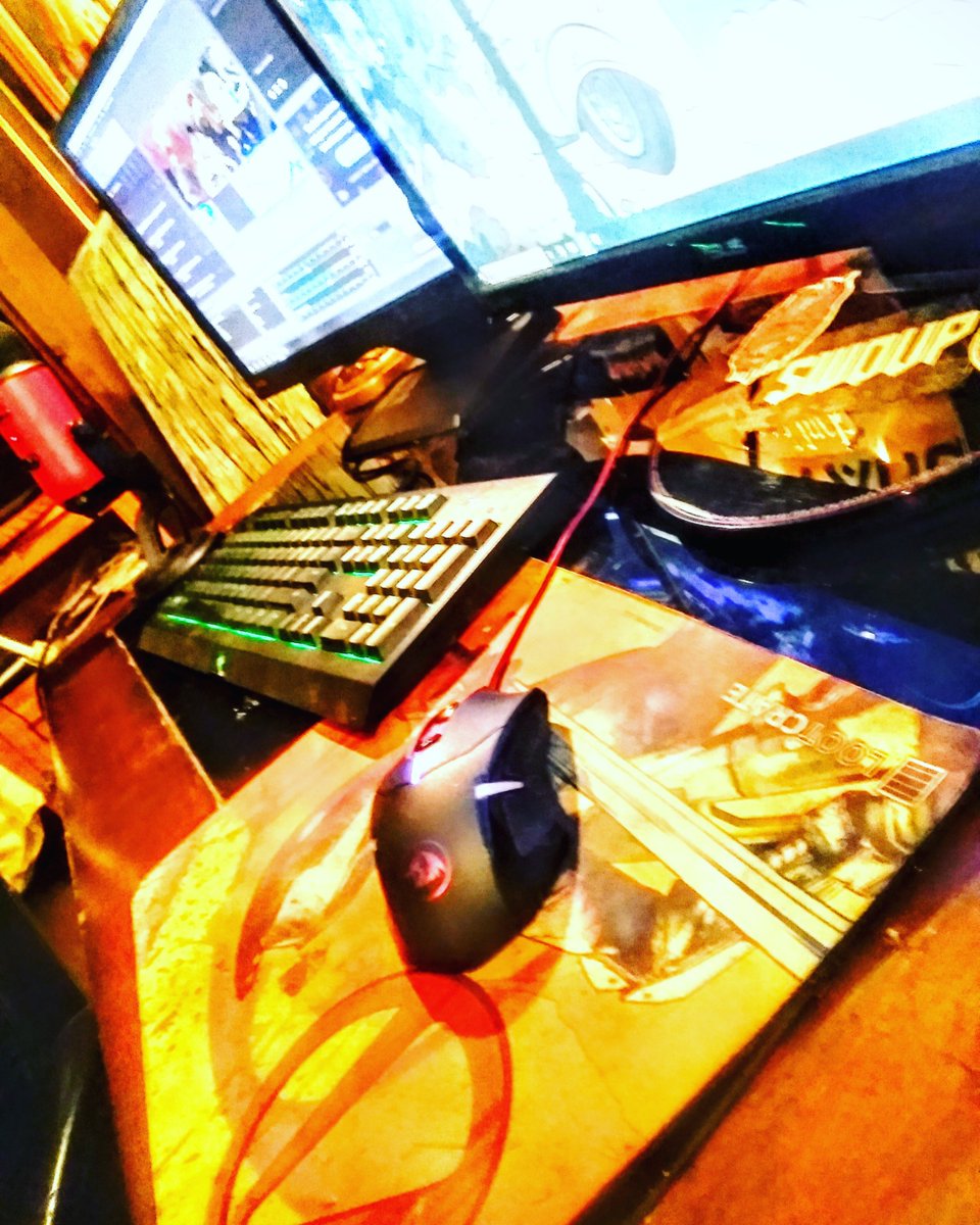 SuezBGoon's tweet photo. Yall should know by now who wants yall to flop on their table for #dnd and #humpday @tableflopcast thats who;) so kkum on by and get on the #doubleadvantage session
tableflopthepodcast on twitch #dungeonsanddragons #okiegamers #dice #ttrpg #tableflop #swoup #gamers https://t.co/zDMF5dUDnN