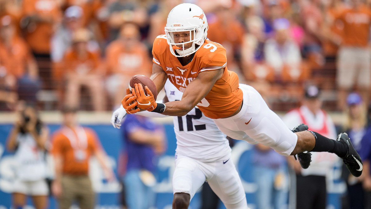 LoicFouonji's tweet photo. I am honored and blessed to have received a scholarship from the University of Texas! @DrewMehringer #hookem https://t.co/dJYF60GT47