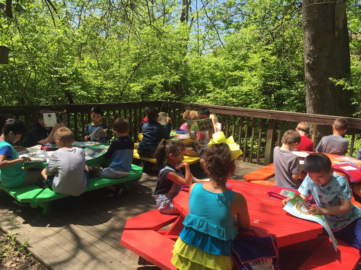 Loved our peaceful reading time in our Outdoor Classroom #creeksidecubs #WEareLakota #thanksNickWells