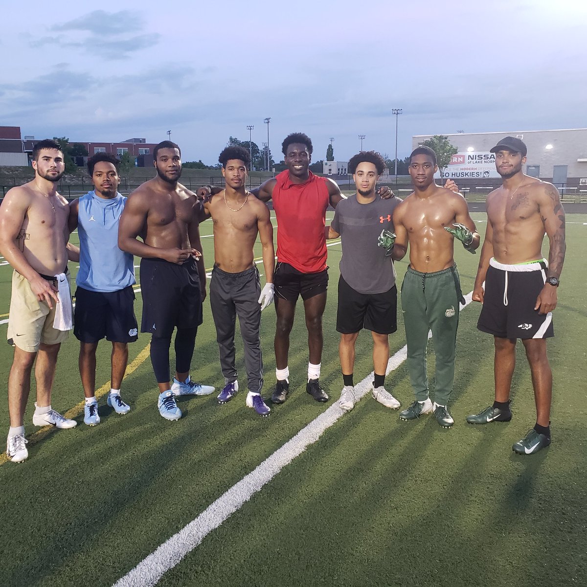 elitesportsmktg's tweet photo. Love seeing the light come on for young kings! Day 4 in the books #BuildIt #BrickbyBrick https://t.co/Q2Bj4ySSVJ
