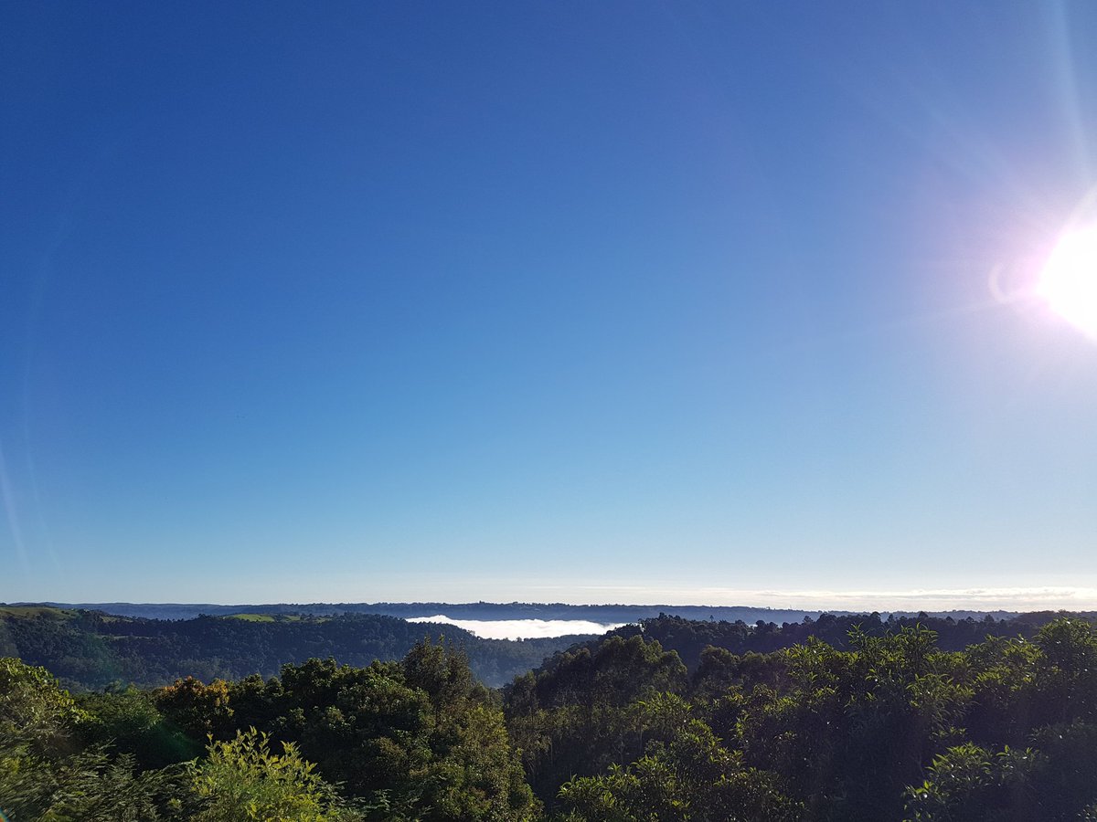 spending_coach's tweet photo. Awesome veiw from our room #maleny #sunrise https://t.co/J7KLC6S6BL