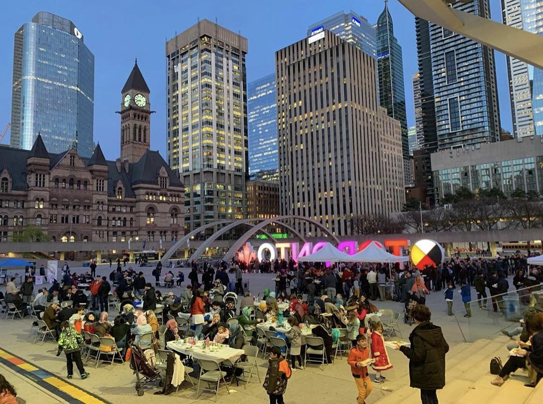 nlrelief's tweet image. It was a wonderful event with people coming together to break their fast 🌟 #nathanphillipssquare #ramadantoronto #nlrelief #iftaar #2019