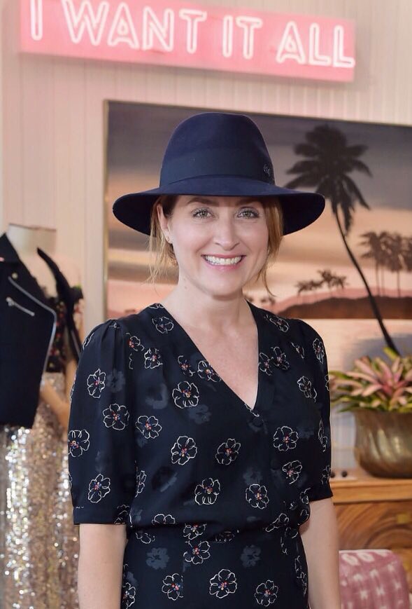 rorolyn's tweet photo. @sashaalexander you look beautiful and your hat is just perfectโค๏ธโค๏ธ this looks very like it but I'm not sure , Virginie, Mason Michel #hatqueen #loveit https://t.co/hTWhmftdDI