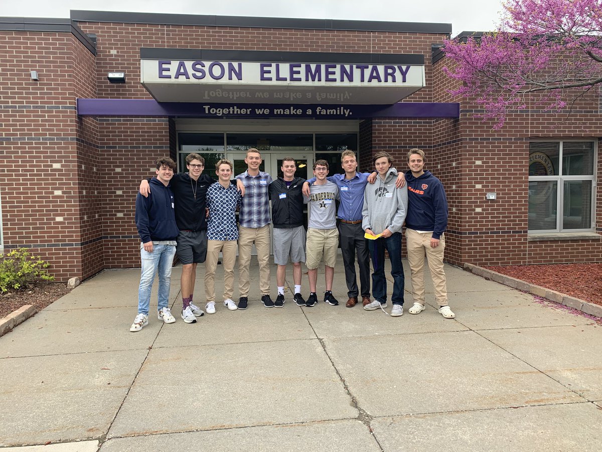 stacrh's tweet photo. This year @EasonElem seniors come was a HUGE hit!! So fun to see former students and teachers!!! Thanks to all who attended. #WaukTheTalk https://t.co/mgsA4FMBc0