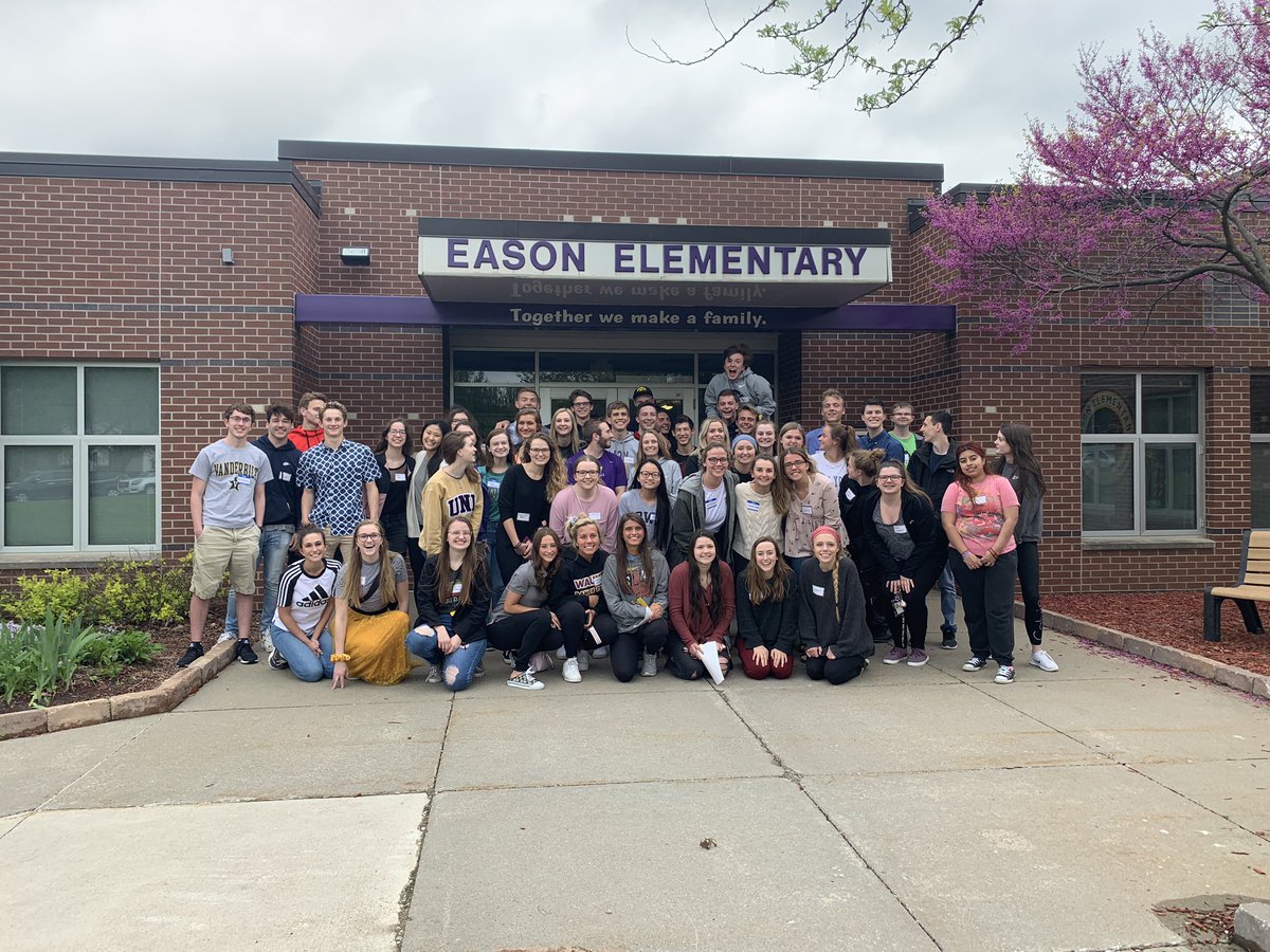 stacrh's tweet photo. This year @EasonElem seniors come was a HUGE hit!! So fun to see former students and teachers!!! Thanks to all who attended. #WaukTheTalk https://t.co/mgsA4FMBc0