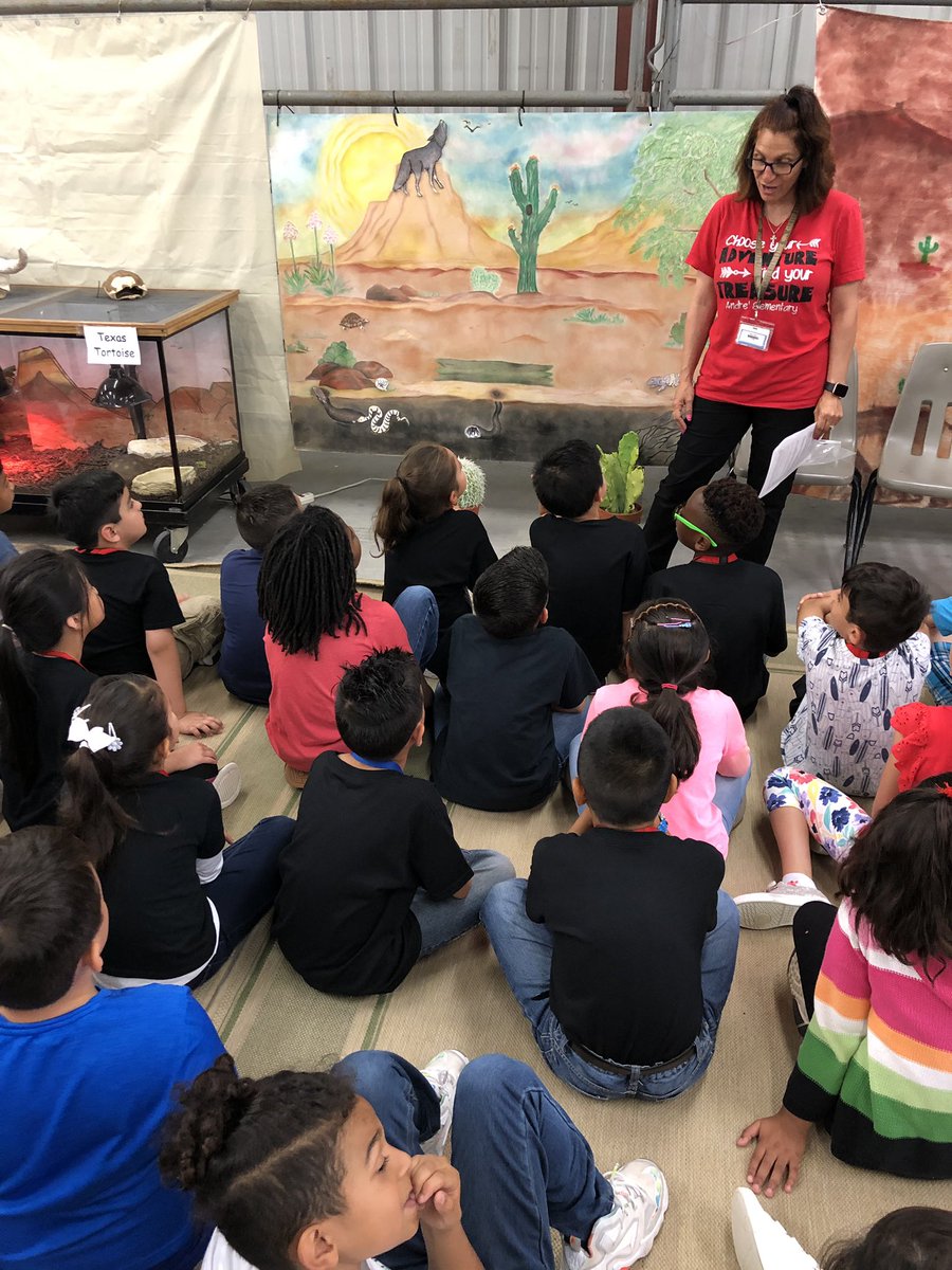 HooperCounselor's tweet photo. Had a blast at the SRC with our super second graders! Look how much “LeRoy the Racoon” loved @SoniaYepez6 #AndreInAction #CFISDSpirirt https://t.co/ooqt2QcWpM