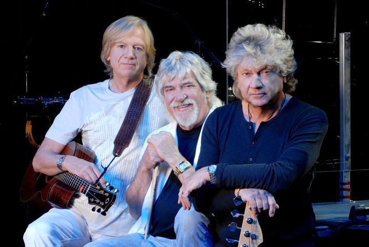 This ground breaking band sold over 70-million records with a blend of harmonies, synthesizers, symphonic arrangements and solid rock &amp; roll. Inducted last year to the Rock &amp; Roll Hall of Fame, the timeless music of the Moody Blues will be heard on #ValleyFM! #moodyblues