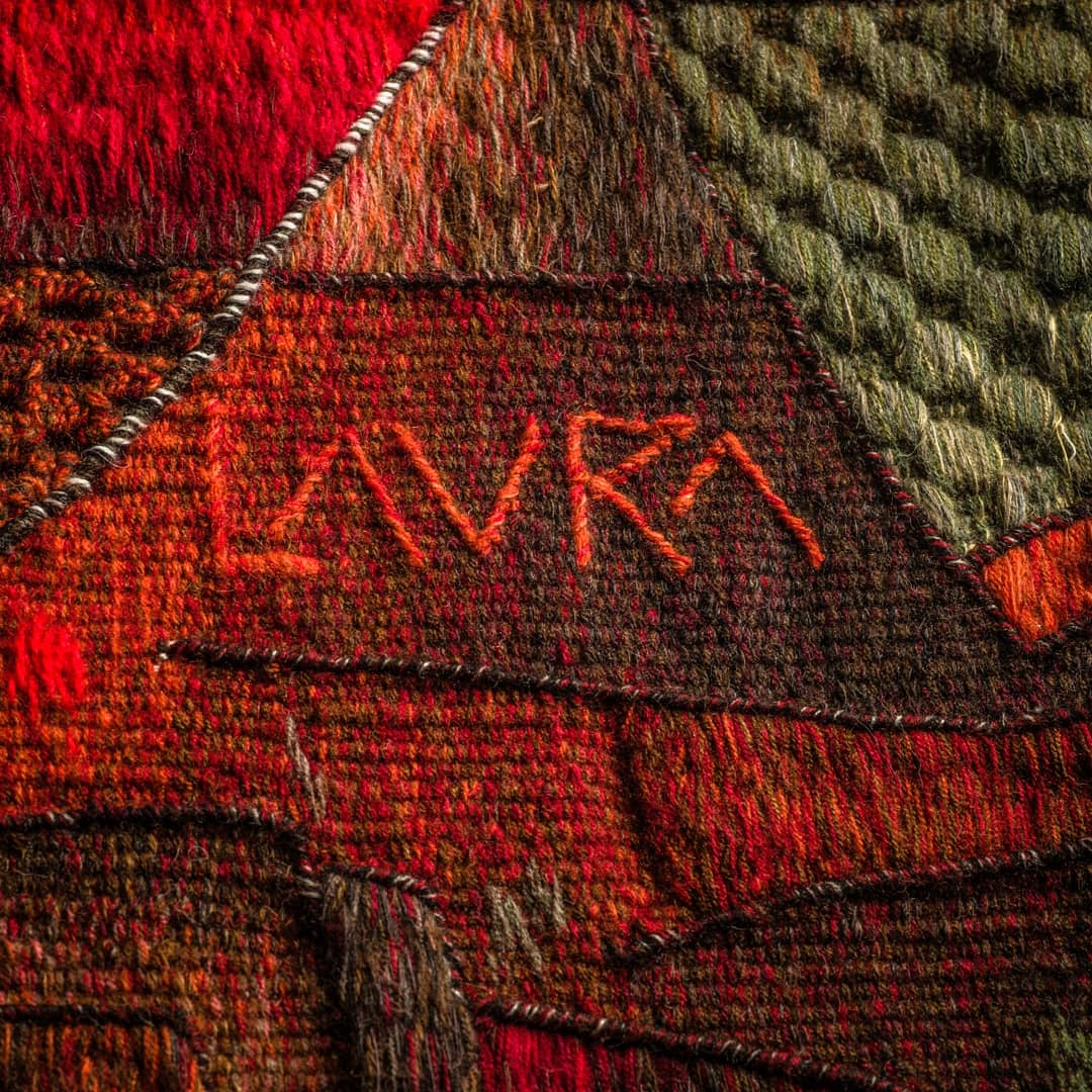 MaximoLaura's tweet image. "Ritual eterno del Wiracocha en los Andes II" #Tapestry #detail
Size: 120cm x 120cm
#Handwoven #Peruvian #Art by #MaximoLaura
#galleryart #gallery #desing #museum #museomaximolaura #shop #esculpture #mask #handmade #textile #travel #cusco #peru #colours #andean