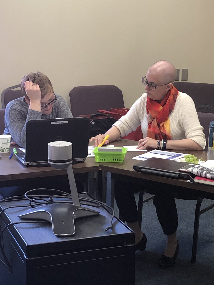 madamec64's tweet photo. A small but mighty group of French Immersion teachers did moderated marking of a CEFR inspired activity today! Nous avons harmonisé! #HPEFSL https://t.co/AY1B7qVwFt