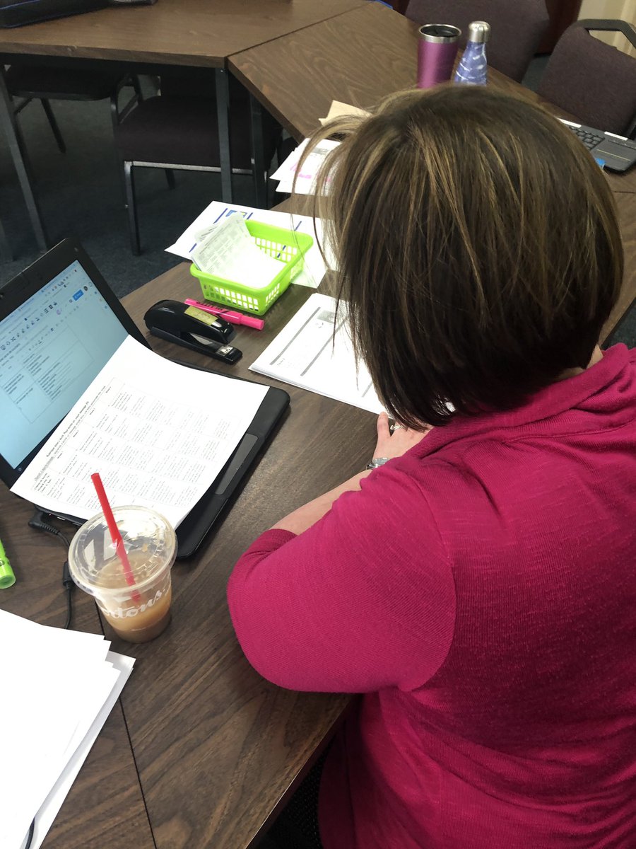 madamec64's tweet photo. A small but mighty group of French Immersion teachers did moderated marking of a CEFR inspired activity today! Nous avons harmonisé! #HPEFSL https://t.co/AY1B7qVwFt