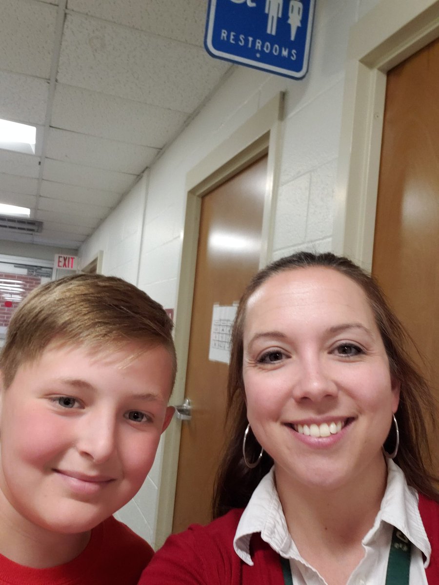 BethB_81's tweet photo. Thanks to Student Council for providing role models during PBIS training day! My friend Michael helped me review bathroom rules and was a great role model! #cheswearethebest https://t.co/TCuilbjvqx