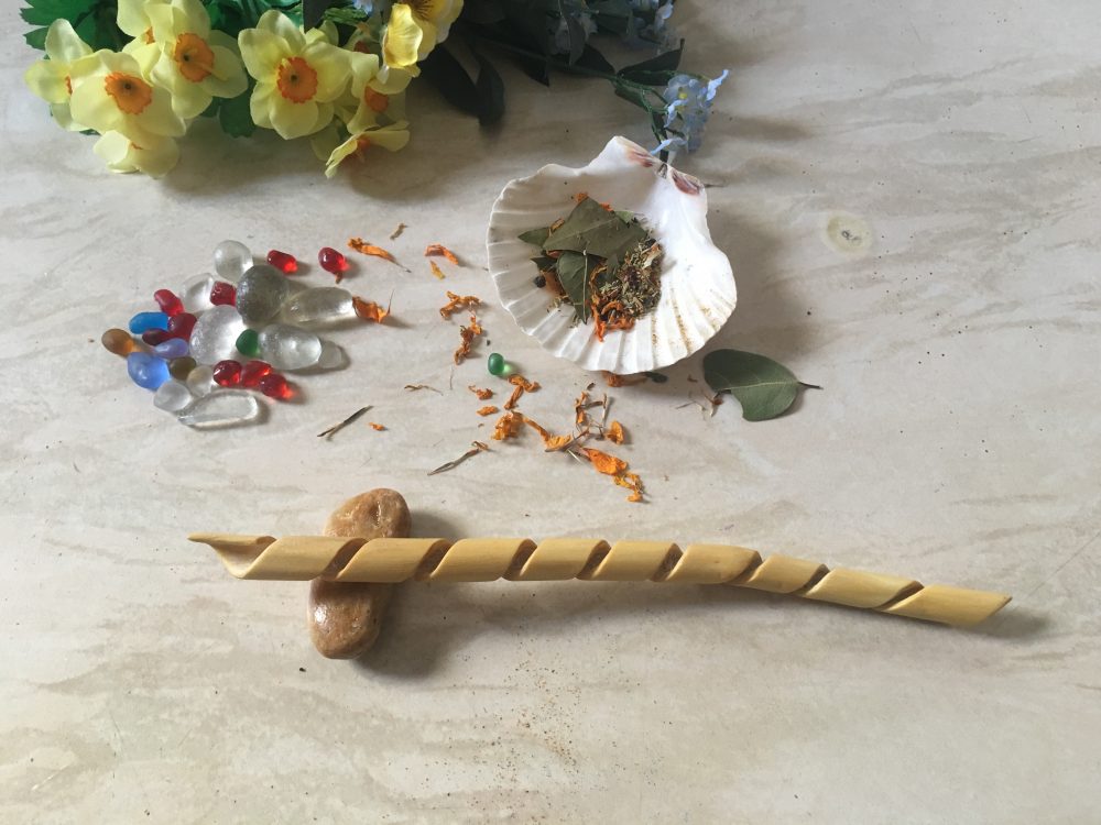 UkValhalla's tweet image. Beautiful Elder Twist Wand valhallauk.co.uk/product/elder-… #norse #viking #vikings #pagan #norsemythology #odin #heathen #nordic #thor #runes #paganism #valhalla #warrior #vikingstyle #beard #ragnar #norway #mythology #celtic #norseman