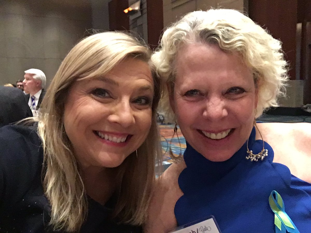 LisaSchaffner's tweet photo. So proud of @UNOSNews United Network for Organ Sharing IT team for being nominated for RVATECH award for Innovation in Community!! @rvatechcouncil #GeekProm #UnitedForUNOS https://t.co/wNCdQXYV5e