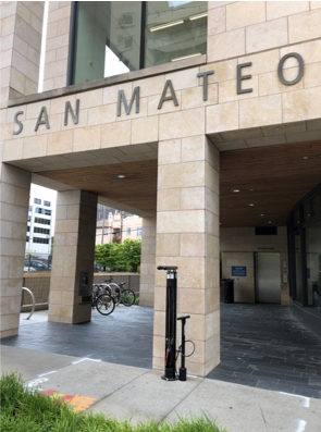 CityofSanMateo's tweet photo. 🚲 We’ve just made #bicycling around #SanMateo a little easier w 5 FREE #bikerepair stations in town at #City Hall, San Mateo Caltrain Station, Main Library, Paddock Park, and Ryder Court Park. #PublicWorks @bikesv #BicycleWeek #btwd2019 @GoCaltrain @SMCountyCommute @sustainsmc https://t.co/Yb7yu2DWtp