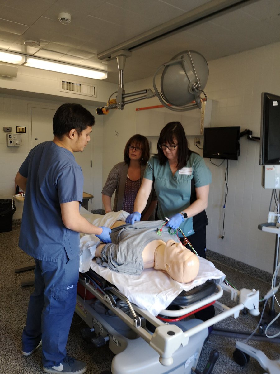 FillierRenee's tweet photo. Another amazing C3 (Concepts in Critical Care) course at Health Sciences North's simulation lab! Crisis resource management simulation in the context of limited resources....what could be better. Northern rural nursing at its best! https://t.co/W6dP4dIvJm