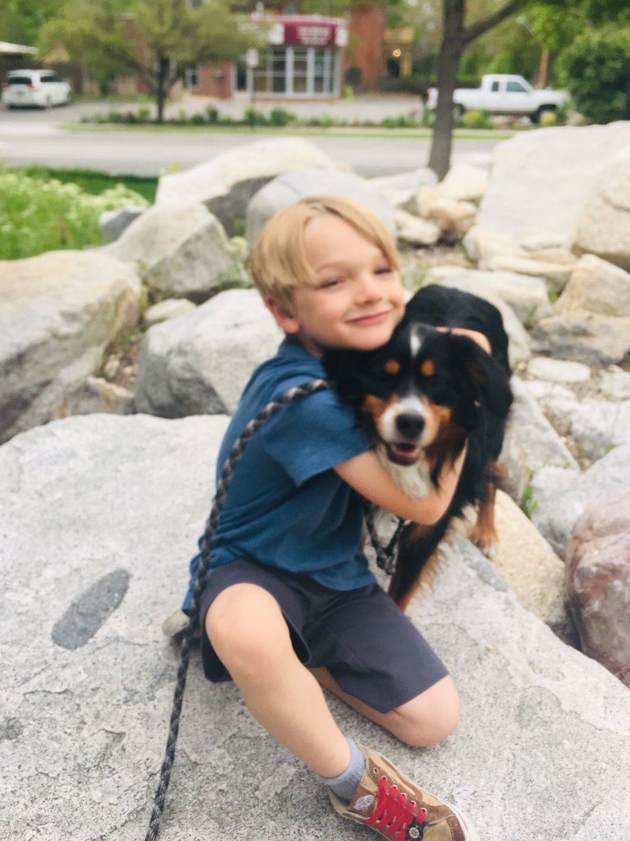 SFlackRealtor's tweet image. I think these two love each other. Best friends.