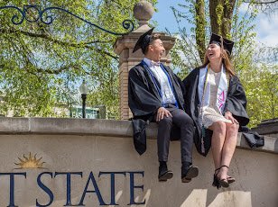 JessicaGuider's tweet photo. #FlashesForever https://t.co/J7RilD5S96