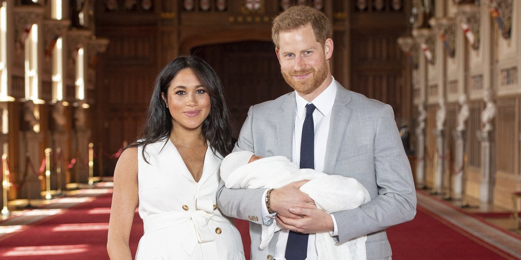 WinkThreading's tweet image. Two days after giving birth and Meghan is radiant as ever! Ultimate #BeautyGoals and now... #MomGoals!