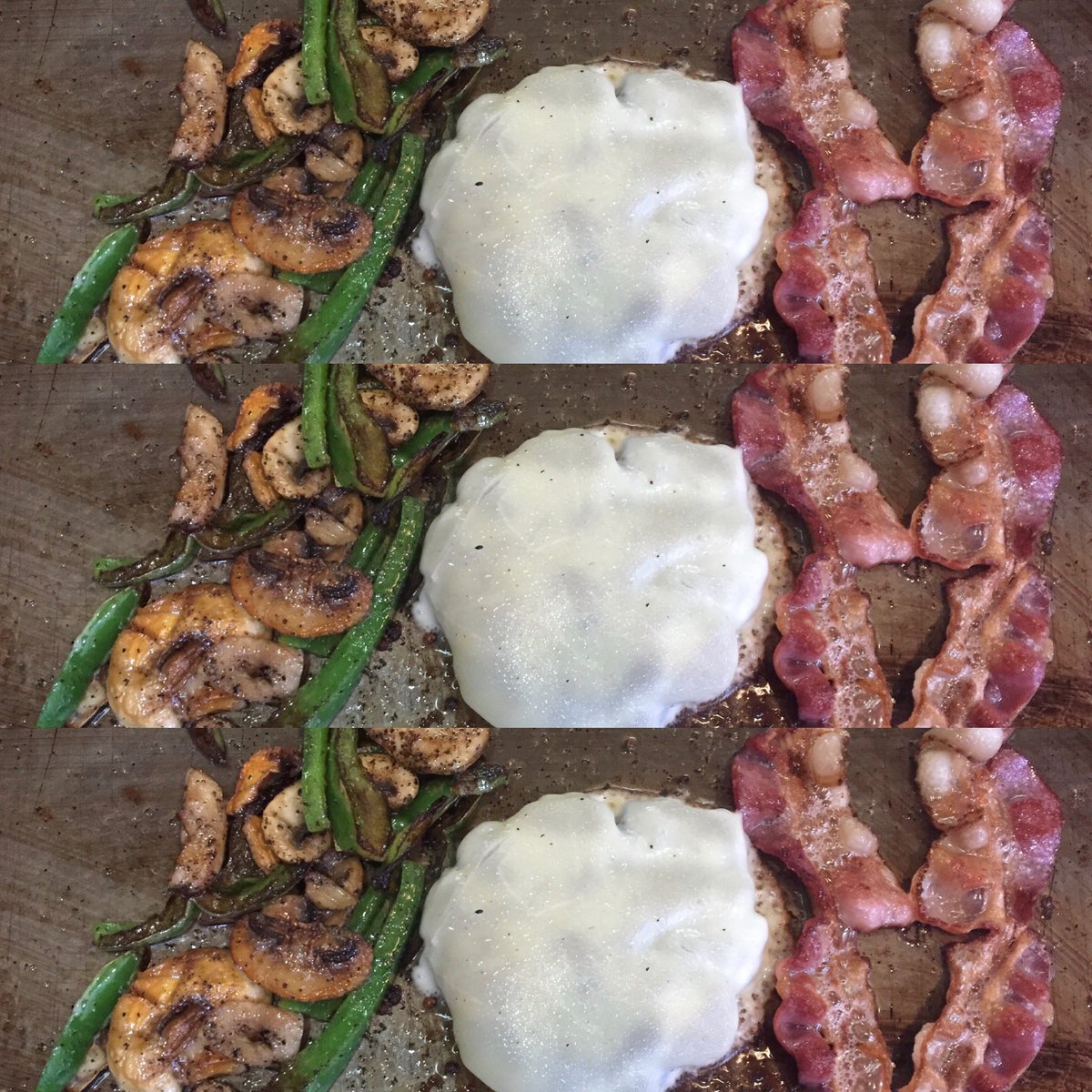 PremiumBurger1's tweet photo. #PhillyBurger #Premiumburger #Fresh #Angusbeef #Bellpepper #Mushroom #Onion #Provolonecheese #Addbacon #ParadiseValleyMall #Pvmall #Arizona https://t.co/kGSl6AmZuC