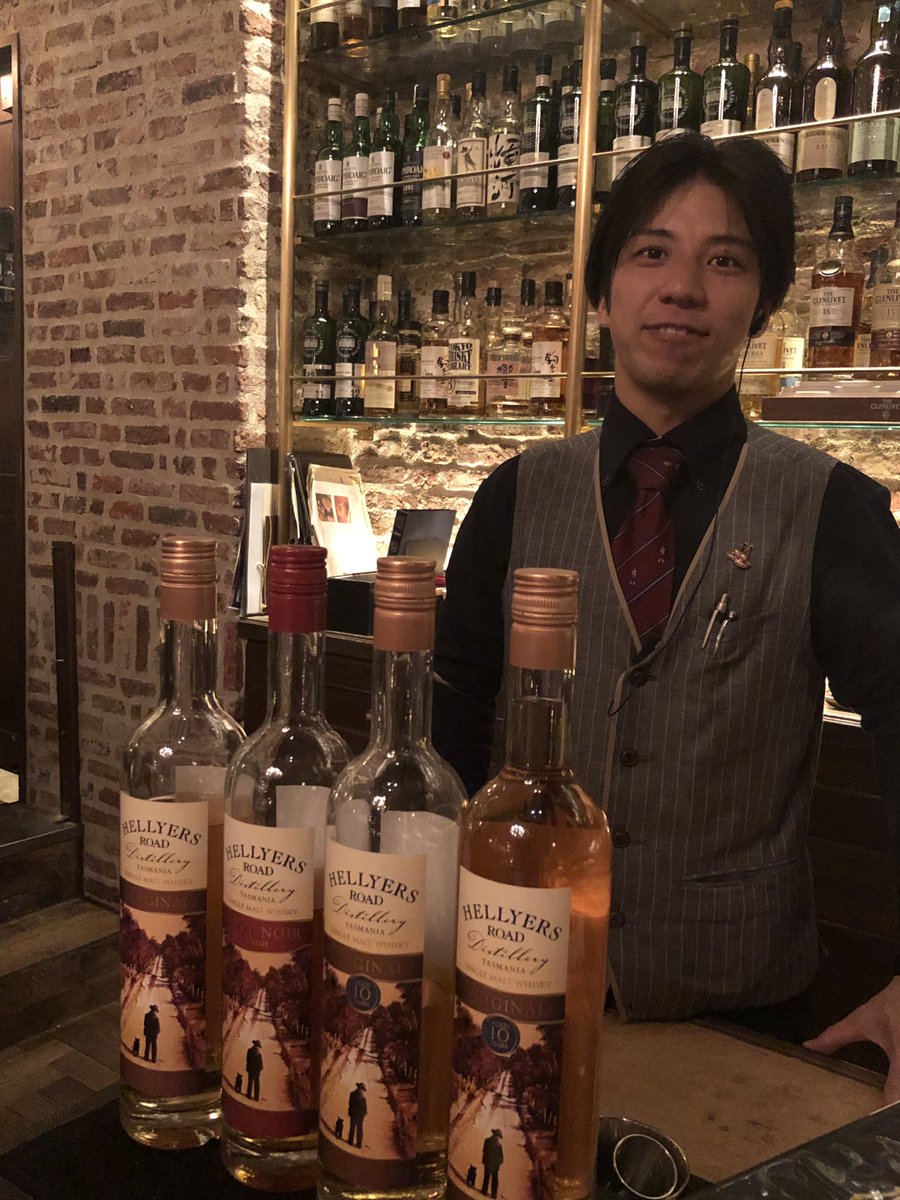 lesleyf's tweet image. Found #hellyersroad at #thewhiskylibrary #otemasando #pinotnoir #bestbar #tokyo #tasmania #tasmanianwhisky #singlemalt