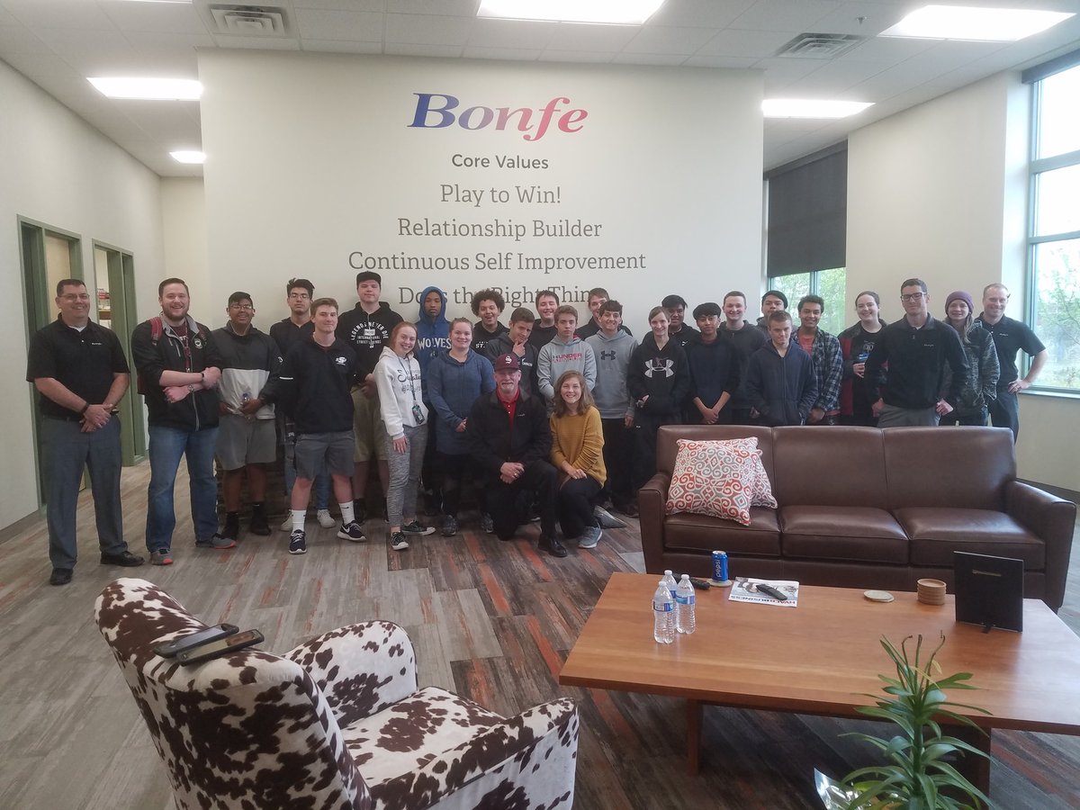 MrDDesignSSP's tweet photo. Thank you Bonfe for hosting the trades class today. We really enjoyed learning about HVAC and Plumbing! @SSPPS6 https://t.co/aWzUXox2fb