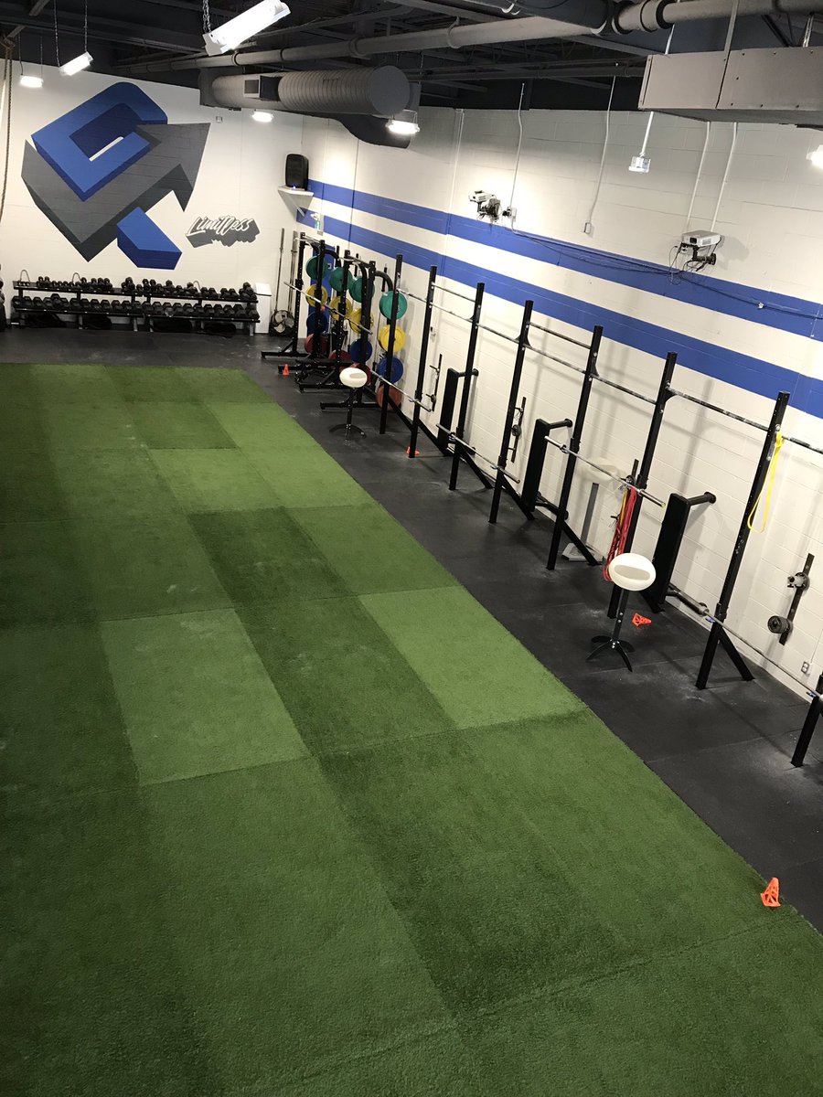 mitchelatkins's tweet image. Can’t wait for another summer in the gym @LP_FIT !! Congrats to my trainer of 9 years @ADJ_86 on being named a @lululemon ambassador. Lucky to call him a mentor and friend. All players looking to take their fitness to new levels check out LP’s athlete programs!! #ShootforSuccess