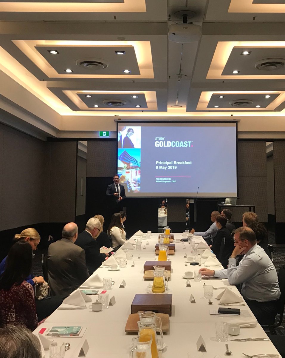 Breakfast and networking with @StudyGoldCoast member #School principals sharing our initiatives and discussing challenges and opportunities facing schools in areas such as #international education and #career support #employability #GoldCoast