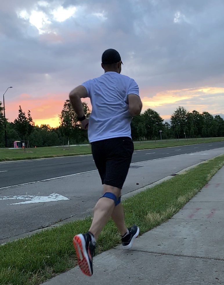 native8pride's tweet photo. 6.2 Birthday miles this morning during the #sunrise. #getit #birthdaymiles @body_helix #teambodyhelix #movethroughit #runner #run #running #followme https://t.co/zgRoaDwlfN