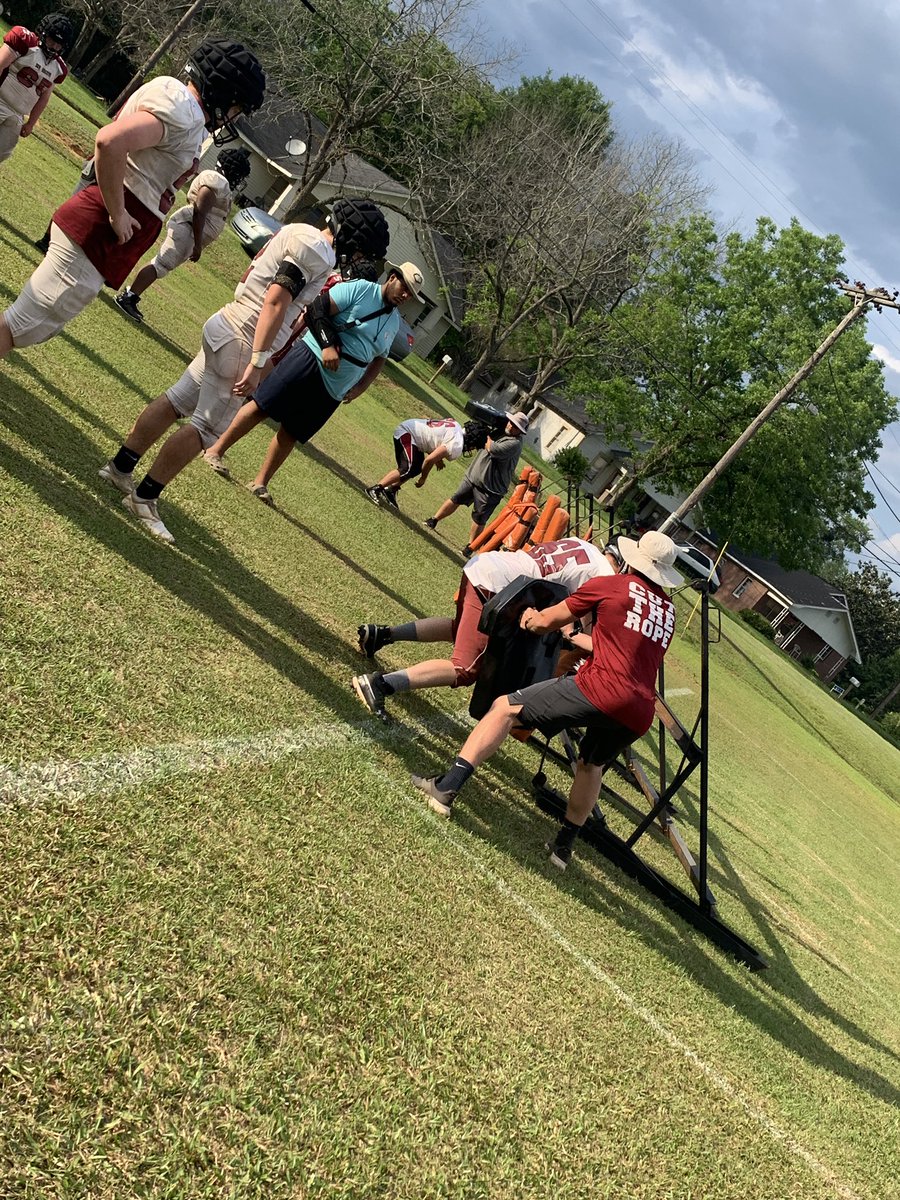 NBHSFB's tweet photo. Day 3 Spring Practice: Great day working hard to face Elba on May 17th at Gamecock Stadium! 🏈 #ALLIN4NB #StrongerTogether https://t.co/NPe4lFDg6R