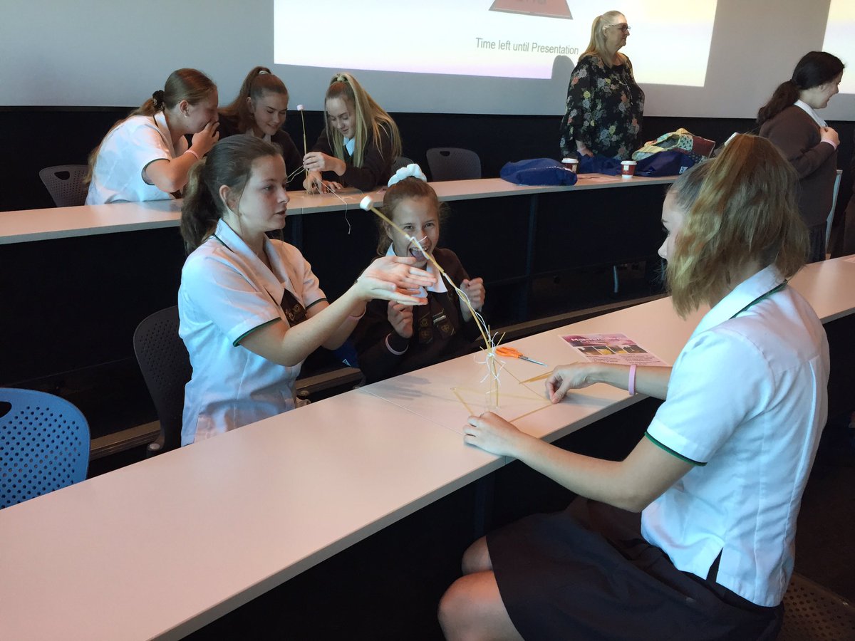 The high’s and low’s of working in a team and building a spaghetti tower in 15 minutes at Power of Engineering #STEM #STEMis4me