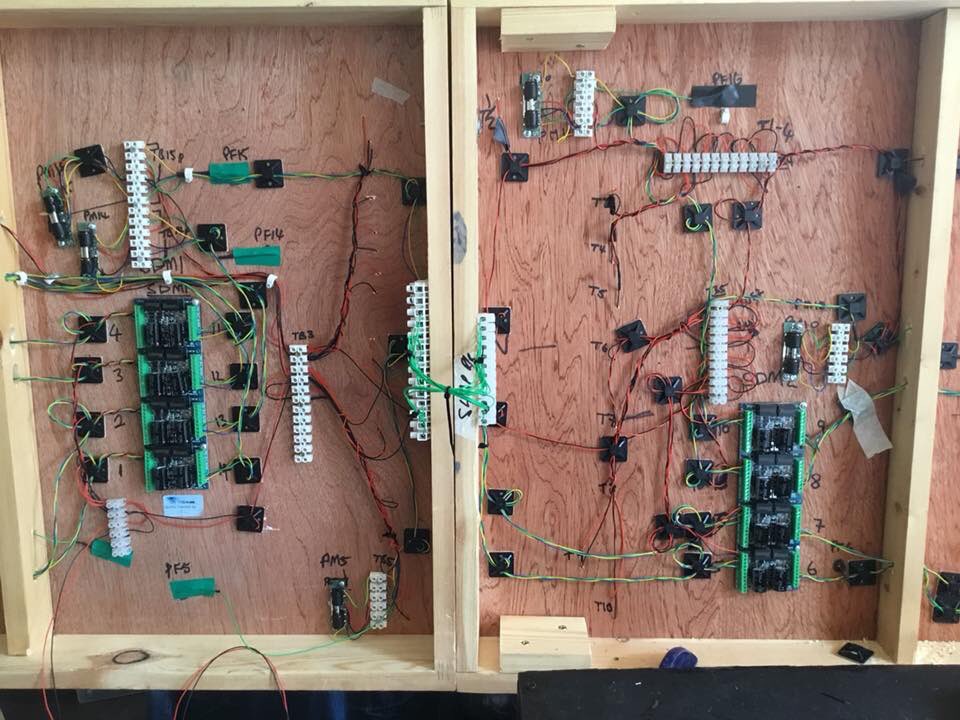 CicelyTmd's tweet photo. 08/05/19 back to work on the electrics.
Replace the 8 way DCC module with separate GMC-PM60 modules instead. We also have spares if any pack up. Put each module next to its point motor so removed tonnes of excess wires.
@Gaugemaster #Ihateelectrics #DCC https://t.co/4QaBm8jH6d