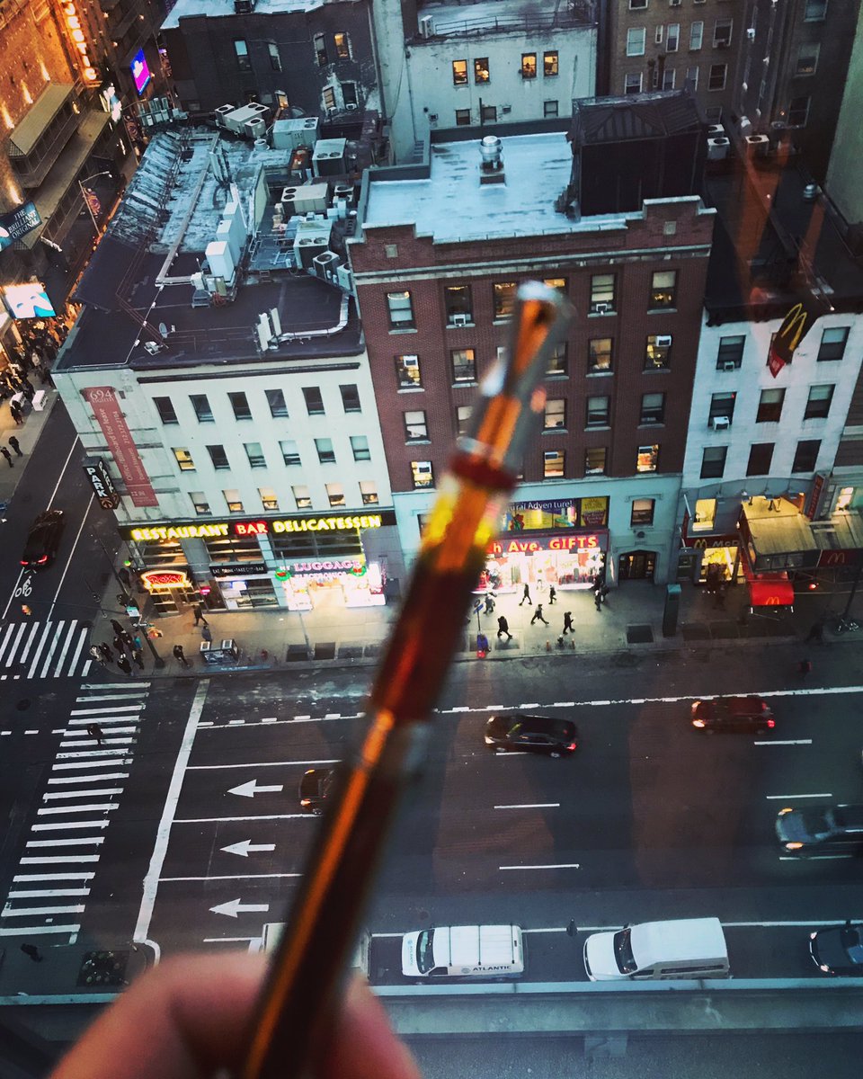 Medicating in NYC #420nightlife #cannabis #vape #thc #nyc #710life #mmjpatient #420friendly #cannabiscommunity