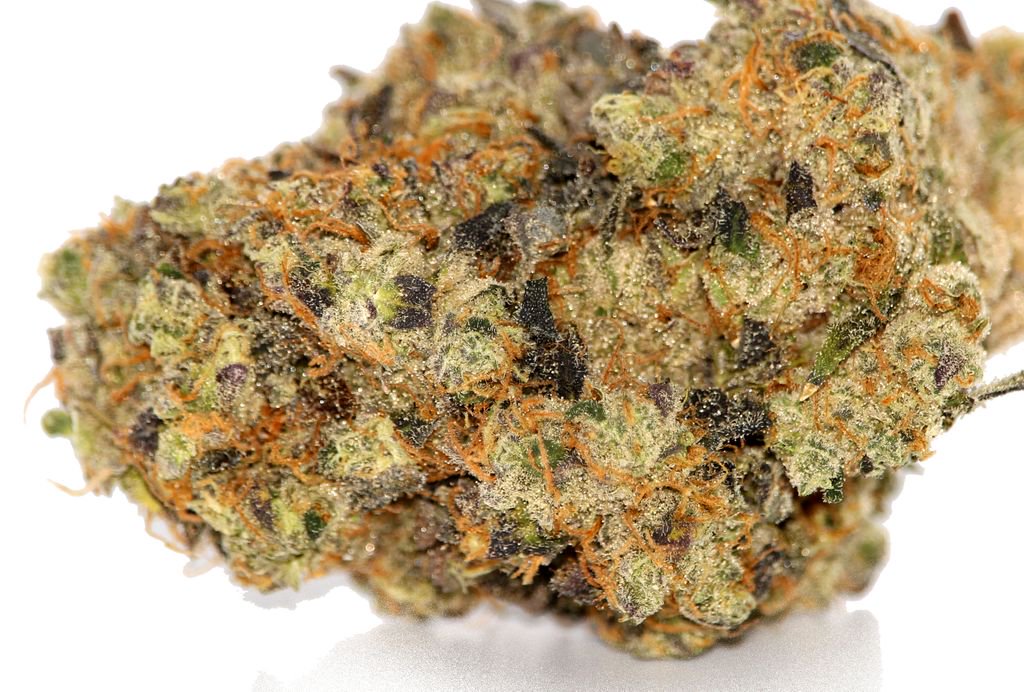 JJmedscannbis's tweet photo. QUAD STRAIN 🚨 Wedding Cake/Girl Scout Cookies! 🤯 This Indica blend is dropping tomorrow so hold on to your butts!! #indica #thc #canadiancannabis #trichomeslikediamonds #trichomesfordays #nicebuds #mmj #mindblowingquad #quadstraincannabis #aaaa #dank #stickybuds #orangehair https://t.co/mRPD8U8xDq