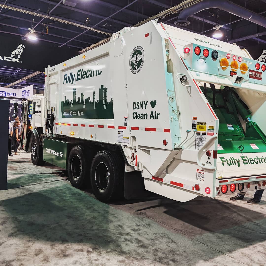 CountywideNY's tweet photo. New Yorkers! Here you have a glimpse a the new #MackTruck Full Electric Garbage Truck. The future is here! At the #WasteExpo2019 #DSNY https://t.co/JqZ8rKU9wi