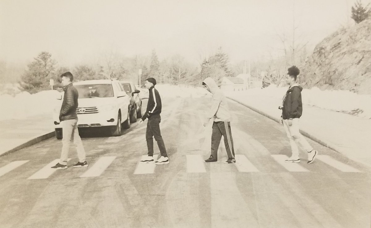 MsMullen_SHS's tweet image. So amazed by the performances of our 4th-12th grade musicians and the exhibit of our 9th-12th grade artists. Kuddos to our students and their teachers on a successful Arts in the Evening! @_SalemHigh_ @SalemSchoolsk12 #ArtsMatter #ProudAdmin