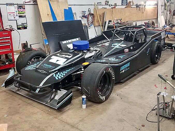 OswegoSpeedway's tweet photo. It looks like @PathfinderBank #SBSupers veteran and former @budlight Classic 75 champion Cameron Rowe has his No. 77 just about set for the 2019 season at Oswego! #SteelPalace https://t.co/hlYOe4SY5j