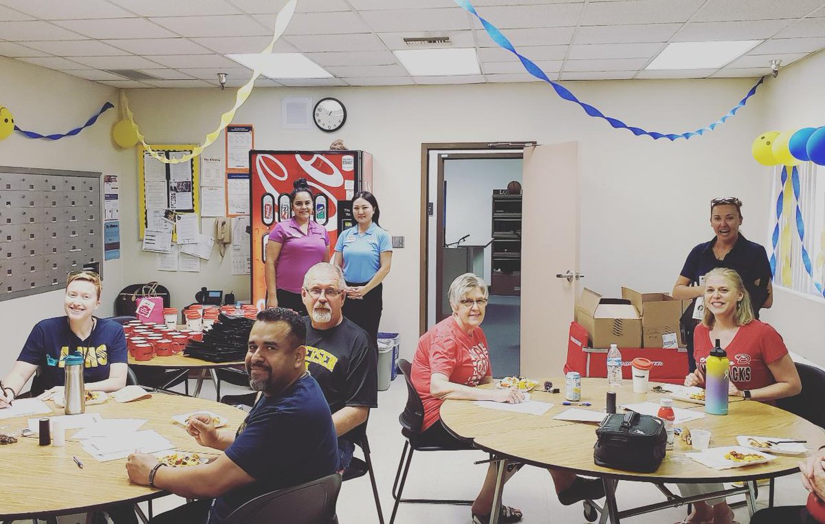 AJHSJaguars's tweet photo. Thanks #jag PTO for the teacher lunch today! Shout out to #westernstatebank for the gifts! #TeacherApprecationWeek https://t.co/mGzsfJMyhR
