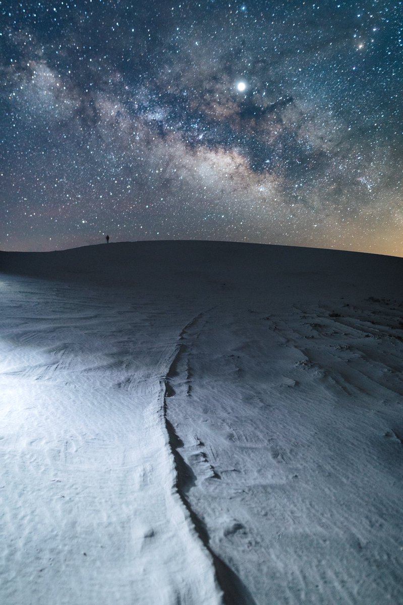 UpThaHo's tweet photo. The Milky Way is one of the most challenging things I’ve ever photographed especially at White Sands. https://t.co/IEFogMJIsK