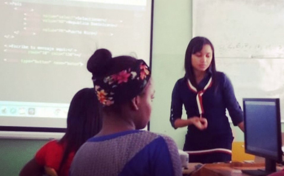 FideliaMatos's tweet image. @Code4Ladies teaching coding to girls at Félix María Ruíz school, in Santo Domingo city. Second edition of My First Web Page course. ¡For more girls in technology!
#Code4Ladies #TeachingCoding #LearnToCode #GirlsWhoCode #WomenInTech