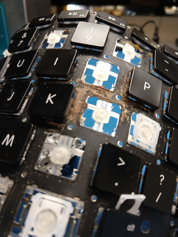 Beetstech's tweet photo. Mom always said don't play ball in the house and now there's Swiss Miss all up in your keyboard. Get it fixed at Beetstech before anyone finds out and pretend like nothing happened. 🙉🙈🙊 #apple #macbook #righttorepair https://t.co/LpKtGg1v6N
