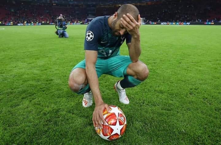 v2roskey1's tweet photo. Lucas Moura was sold by PSG to make space for Neymar and Mbappe who would win them the Champions League  Now he's in the champions league final. Don't feel bad when life throws you to unexpected places for there, you might just find full satisfaction. #ThursdayMotivation https://t.co/J5pPmpK3XF