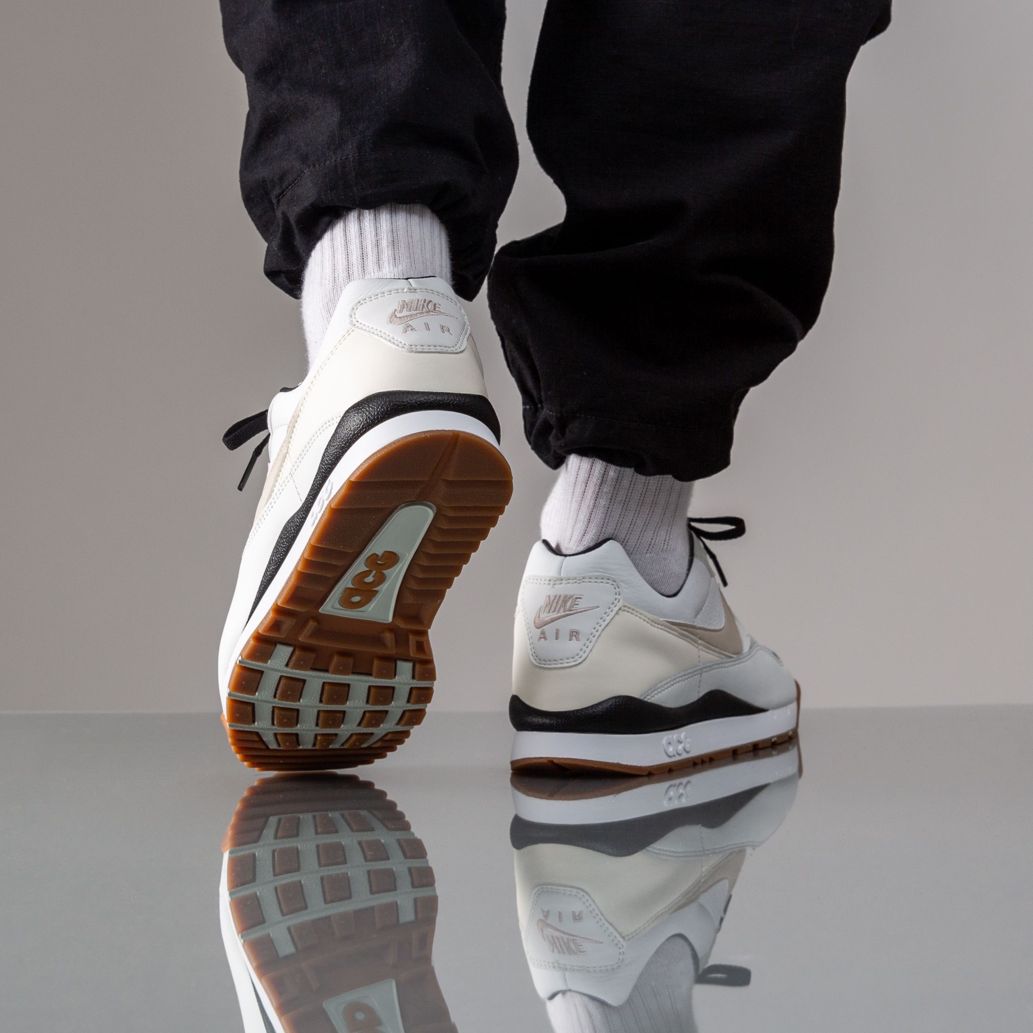Nike air wildwood hotsell acg summit white
