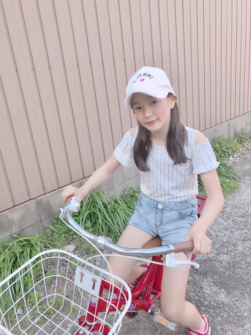 Twitterのコスプレ画像36